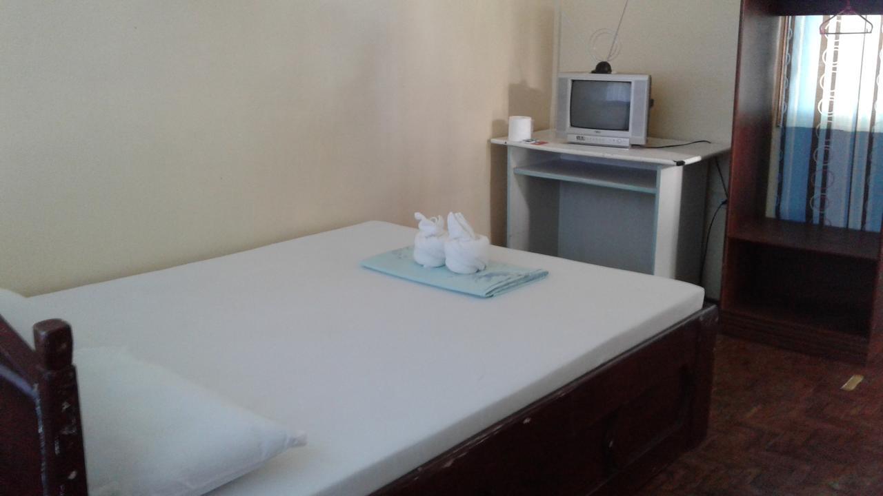 Punta Del Sol Araceli Beach Resort 萨马尔 外观 照片